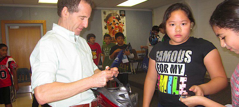 Putting “Lids on the Kids” at Herndon Elementary School Putting “Lids on the Kids” at Herndon Elementary School