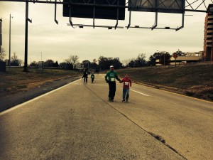 Thousands of girls completed the Rosslyn Virginia 5km "Girls on The Run" after training with coaches, neighbors and classmates.