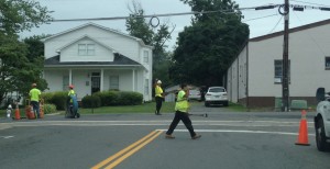 An injured worker has to show that they have made an effort to find easier work, within their doctor's "light duty work" restrictions, like flagging at a construction site, in order to get weekly comp payments