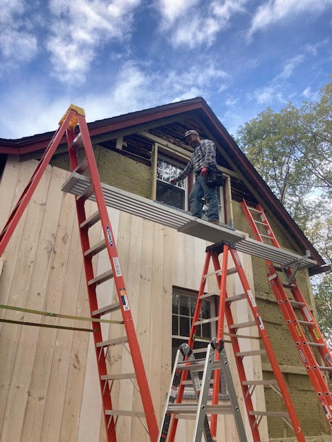 precarious perch on scaffolding: risk of injury on the job