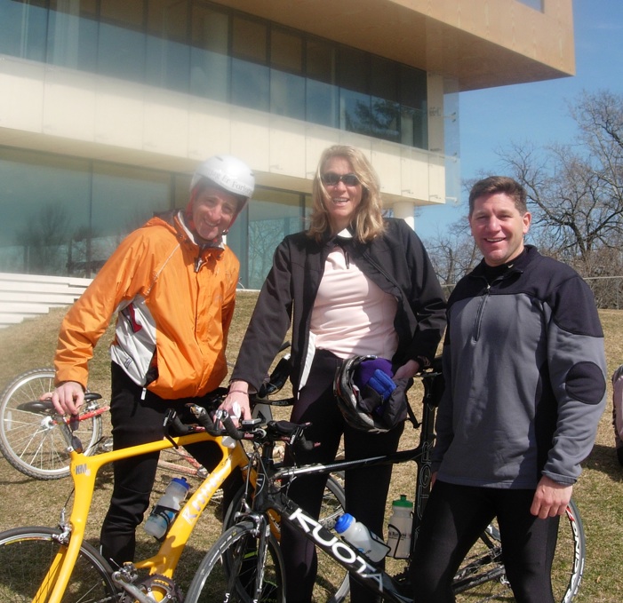 Doug_Landau_Donna_Rostant_Dennis_Green_Vasa.jpeg