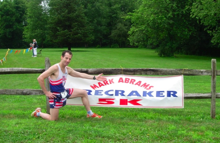 ABRAMS LANDAU, Ltd. Trial Lawyer Doug Lanau at the Mark Abrams Firecracker 5k