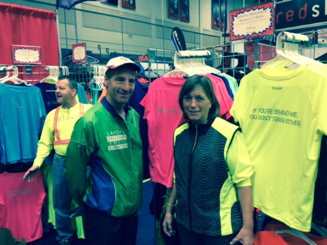 RUseeN's Michelle Gallen shown with VTS & MTS Super Series sponsor Doug Landau at the Washington DC multisport expo.