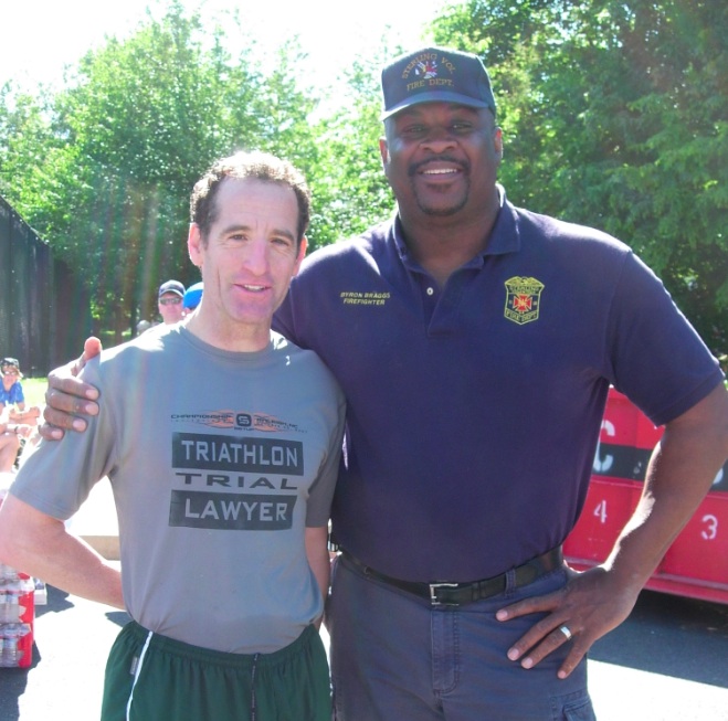 TriathlonTrialLawyer_Doug_Landau___Cascades_Fire_Dept._Volunteer.jpeg